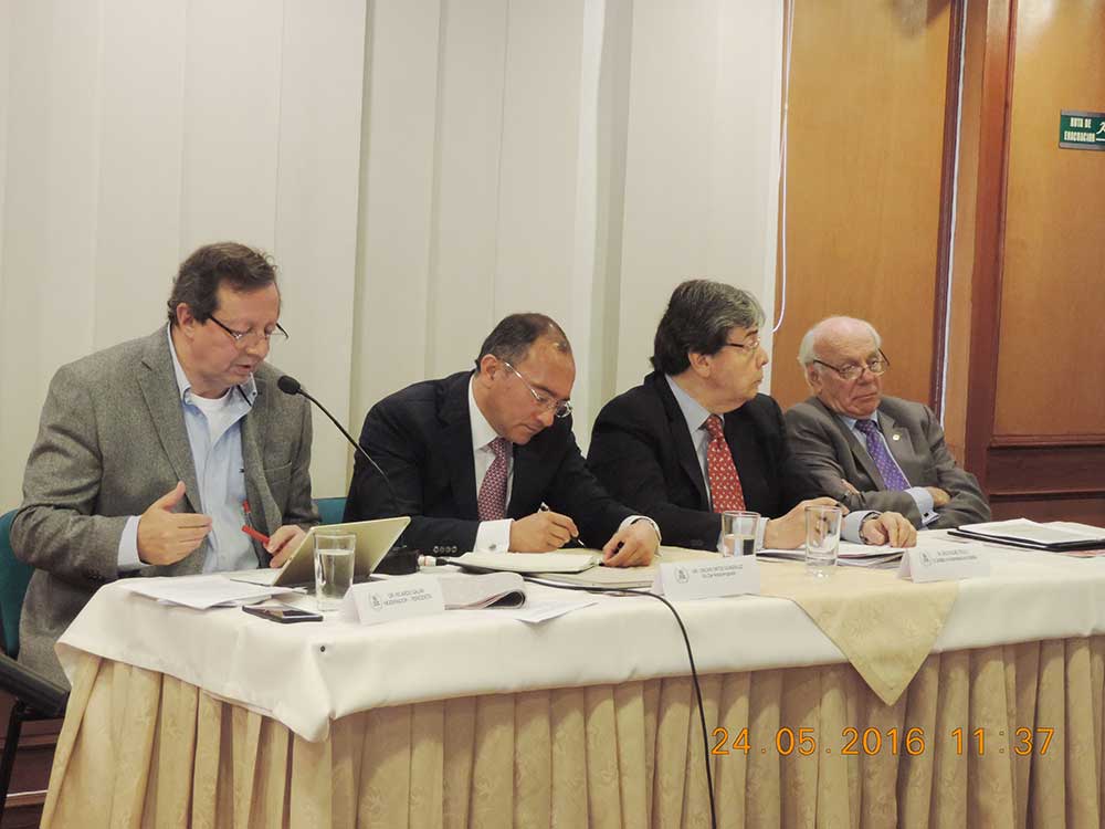 Conversatorio posibles mecanismos de refrendación