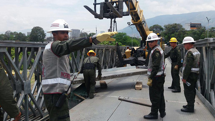 En 7 días Ingenieros Militares del Ejército Nacional instalaron Puente Militar tipo - ACORE